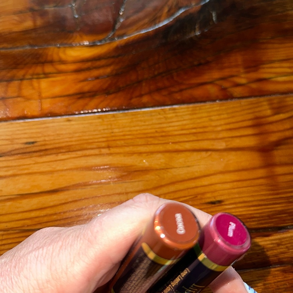 Lipsense cocoa & plum